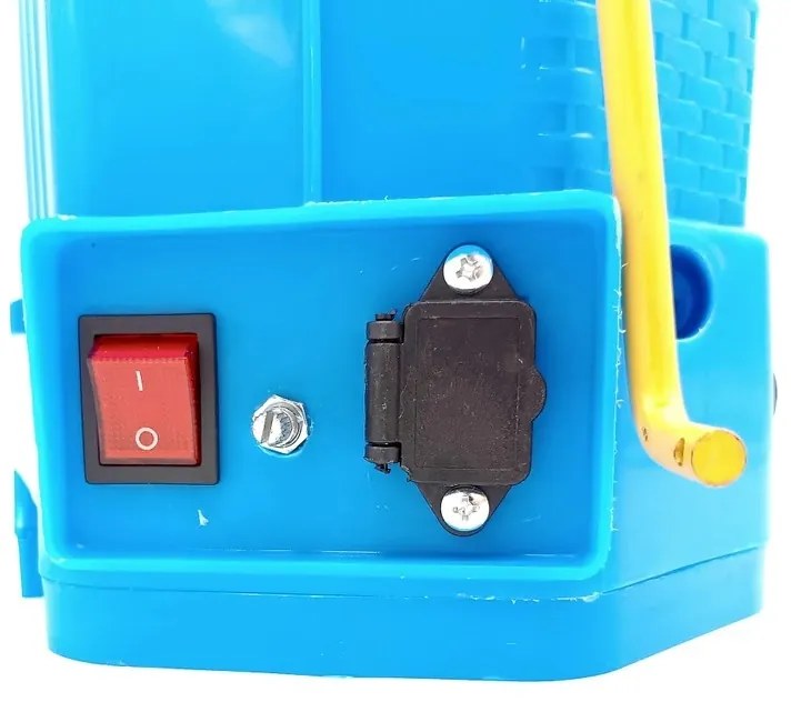 Akumulátorový postrekovač 2v1 KF-16C-47 s objemom 16 litrov s 5 rôznymi hlavami