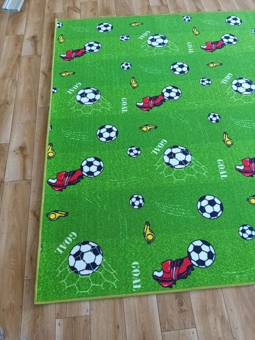 Detský koberec futbal rezaný z metráže