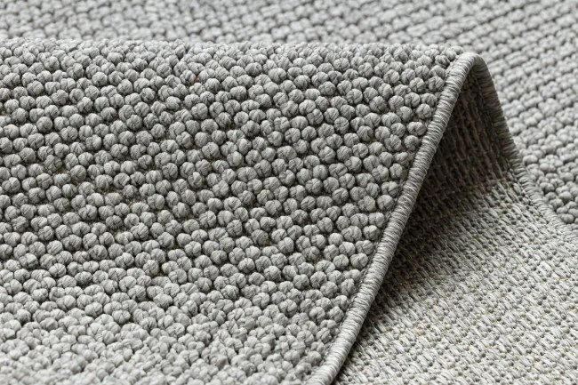 Metrážny koberec CASABLANCA LOOP svetlosivý