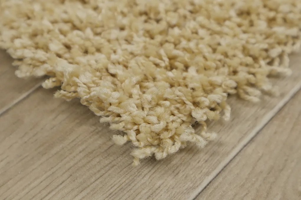 Vopi, Koberec metráž Color Shaggy béžový - neúčtujeme odrezky z role, na mieru, šíře 1,33m,1m,2m,3m,4m,na mieru, neúčtujeme odrezky, béžová, ab (mriežka), detská izba