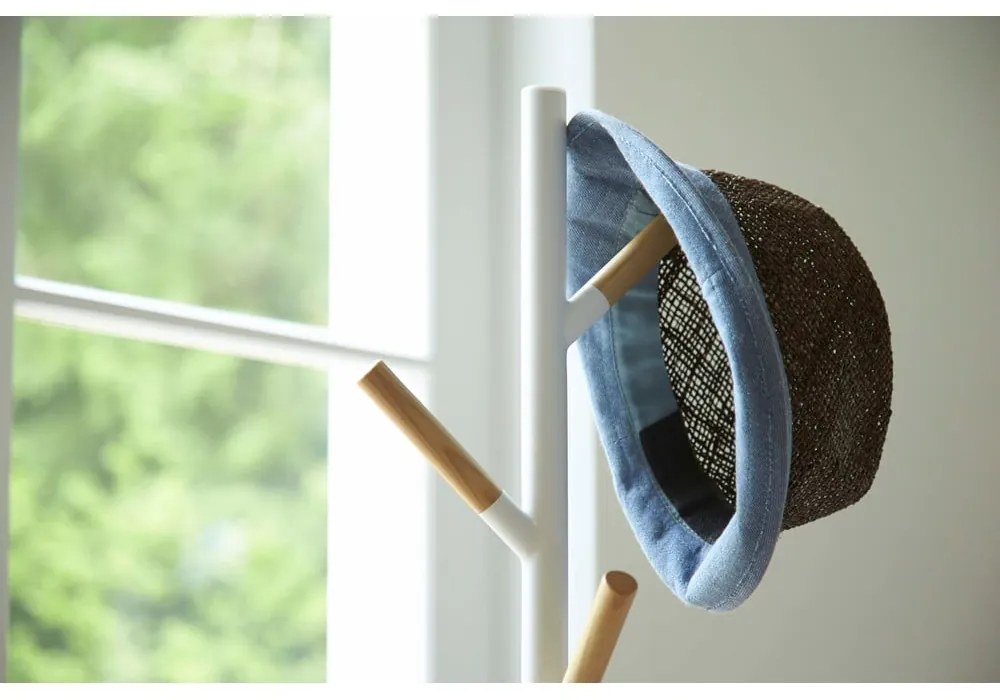 Biely vešiak YAMAZAKI Plain Pole Hanger