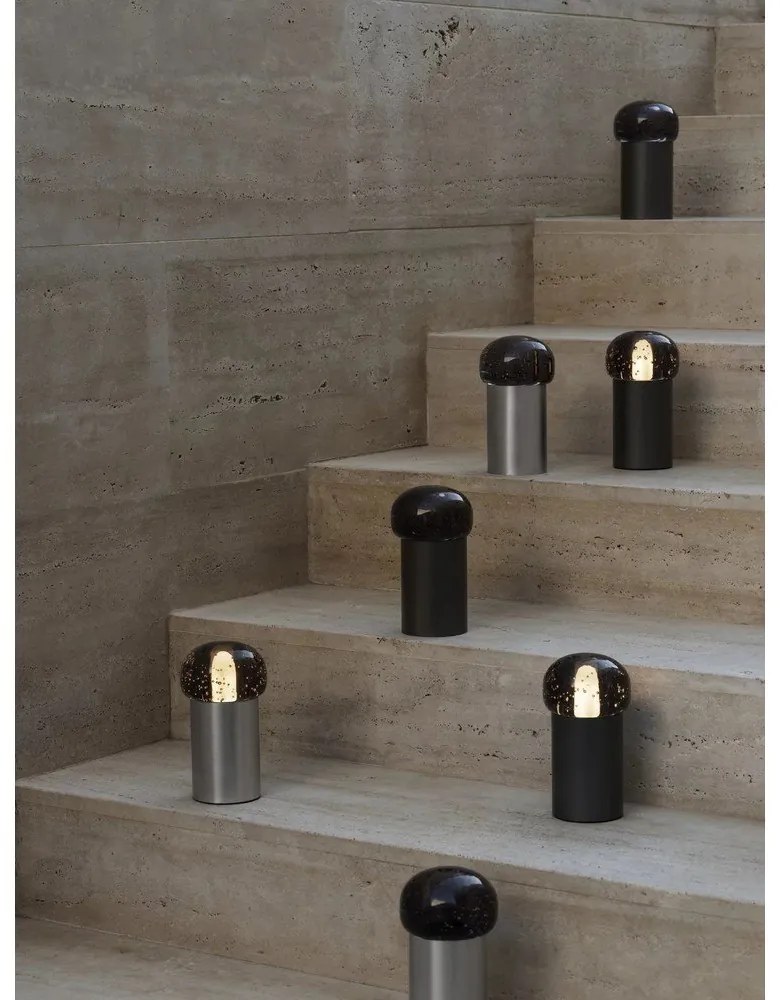 LED prenosné stmievateľné vonkajšie svietidlo na USB ø 10 cm Iris – Blomus