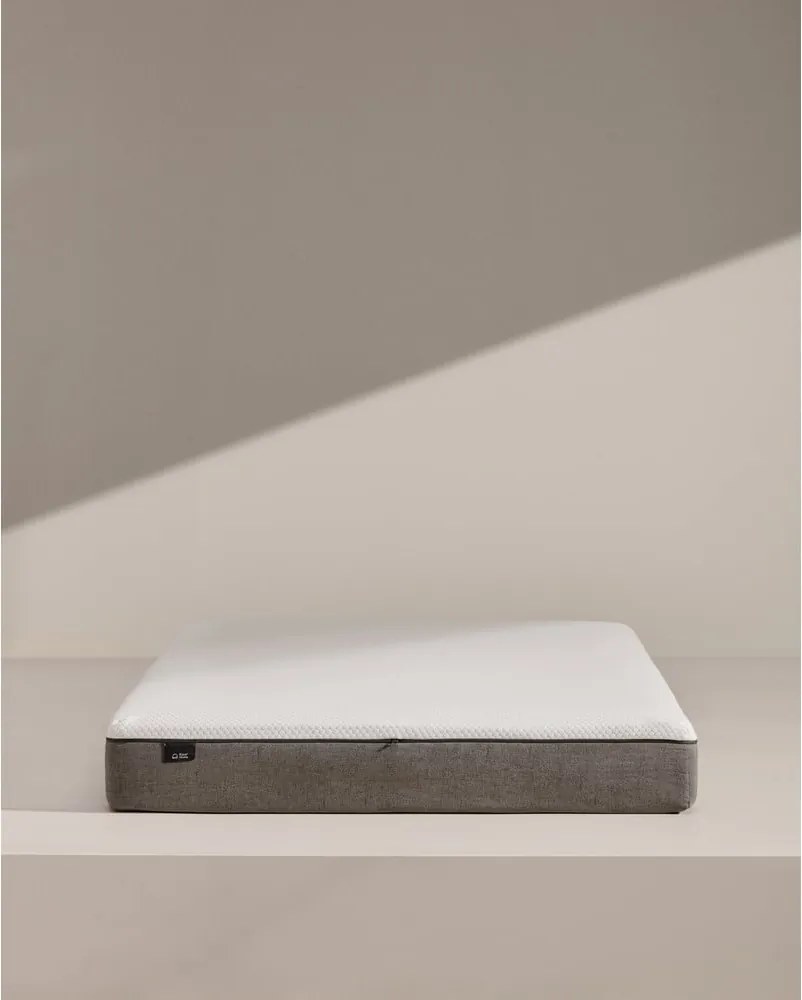 Stredne tvrdý penový matrac 135x190 cm Eva – Kave Home