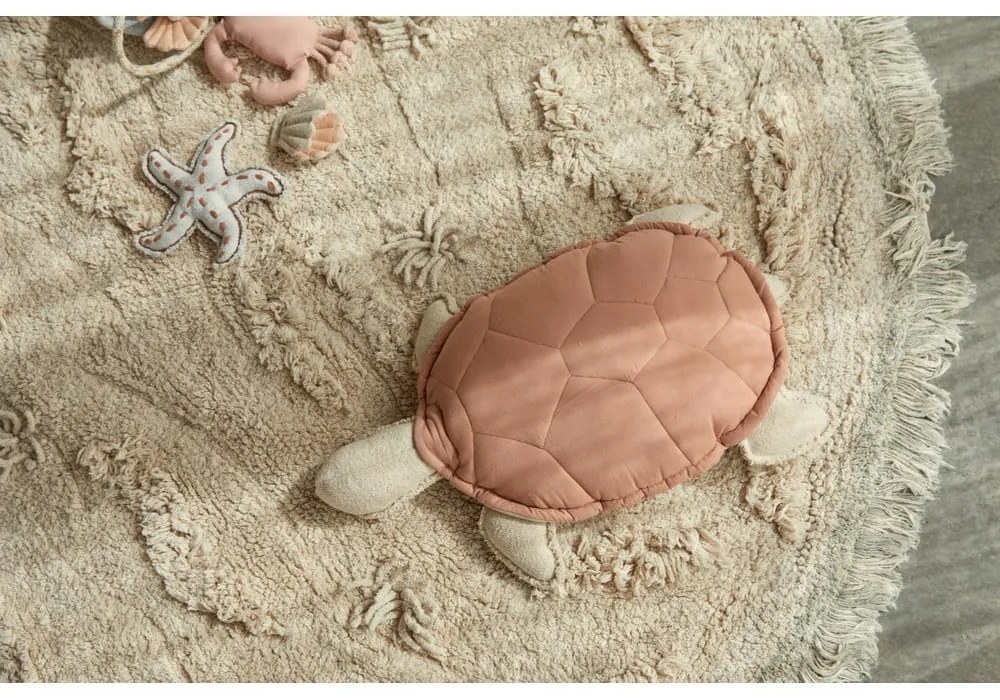 Detský vankúšik Turtle – Lorena Canals