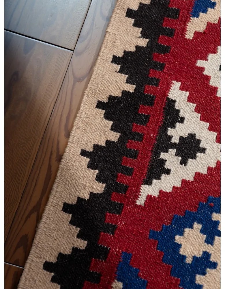 Červený obojstranný ručne tkaný vlnený koberec 200x290 cm Kamal Rami – Nouristan