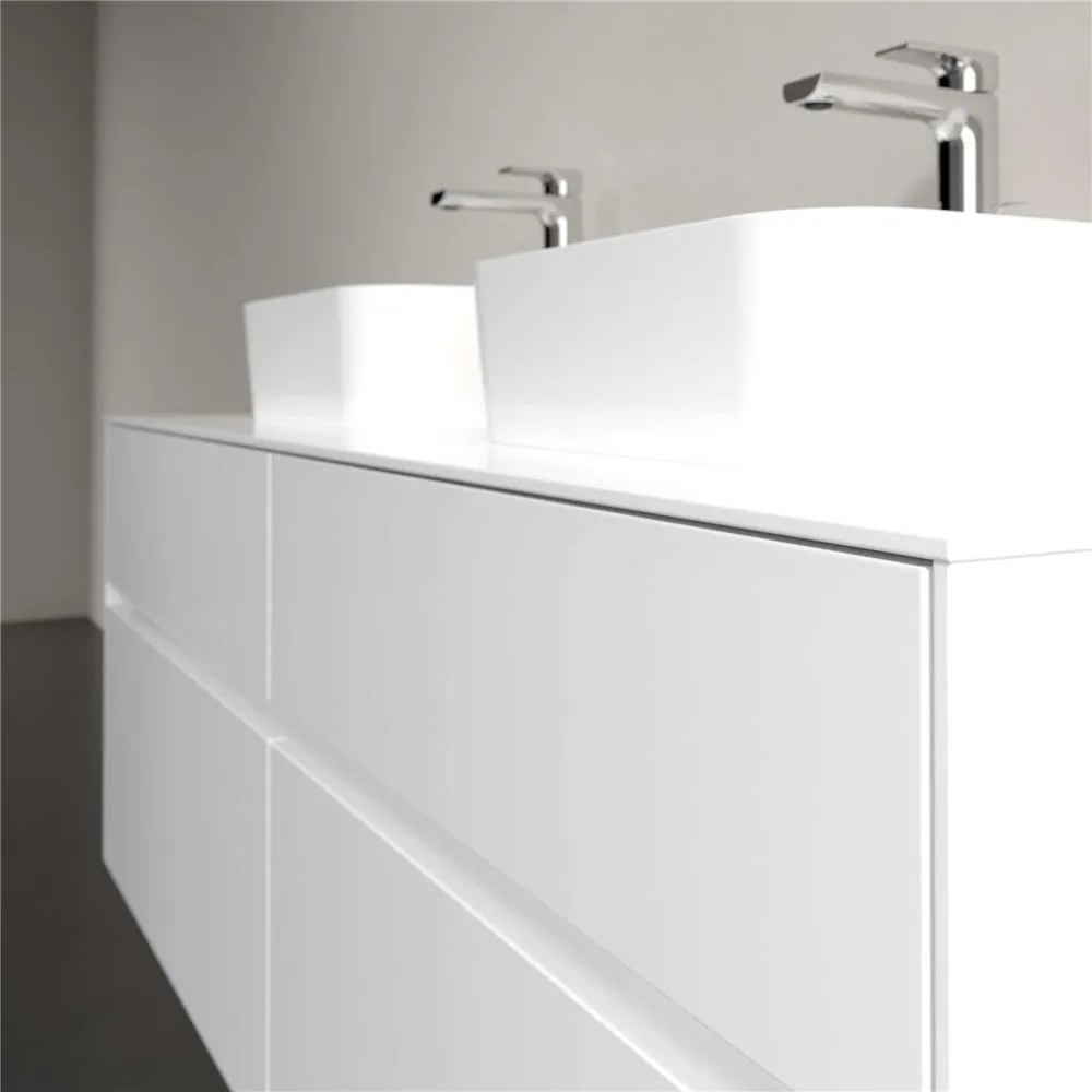 VILLEROY &amp; BOCH Collaro závesná skrinka pod dve umývadlá na dosku, 4 zásuvky, 1400 x 500 x 548 mm, Glossy White, C10300DH