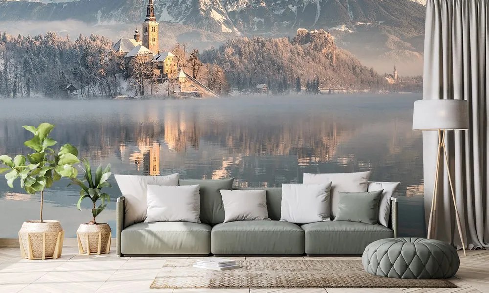 Samolepiaca fototapeta kostol pri jazere Bled v Slovinsku