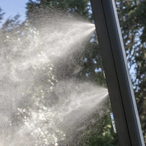 Solárna sprcha ALUMINIO 38 l s rozprašovacím efektom
