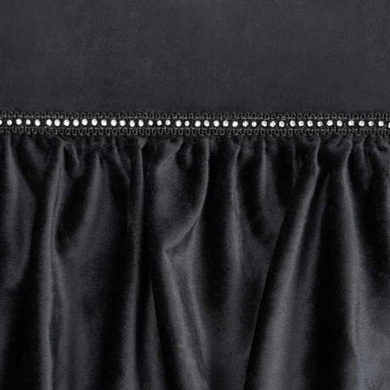 Dekorstudio Luxusný záves CARLI na pásku s volánikmi a trblietavým pásom kryštálov - čierny Rozmer závesu: 140x270cm