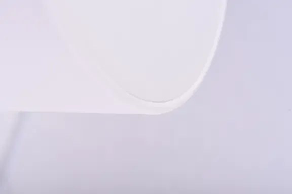 Dizajnová stolová lampa Niang