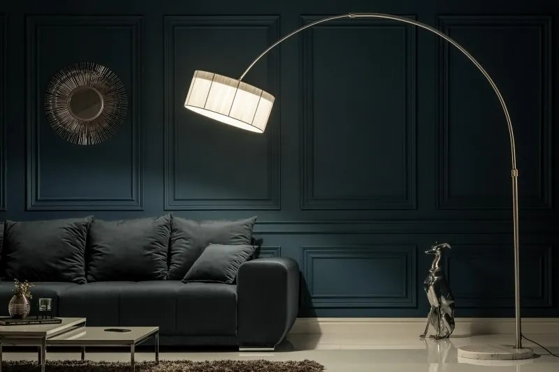 Stojanová lampa Ample biela