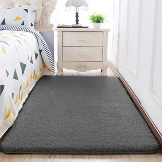 Protišmykový koberec ALPACA sivý