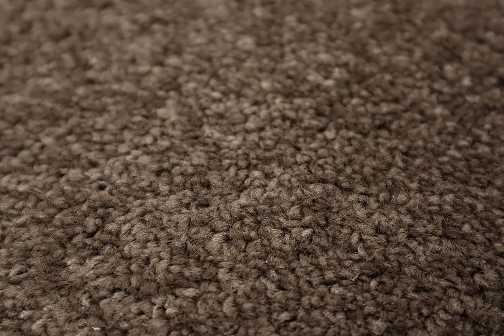 Vopi koberce Kusový koberec Eton hnedý 97 - 140x200 cm