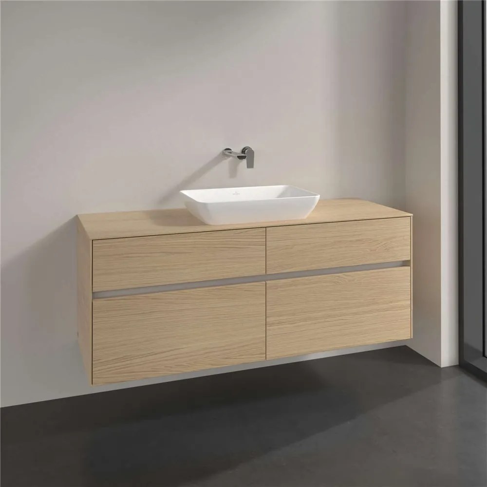 VILLEROY &amp; BOCH Collaro závesná skrinka pod umývadlo na dosku (umývadlo v strede), 4 zásuvky, 1400 x 500 x 548 mm, Nordic Oak, C11600VJ