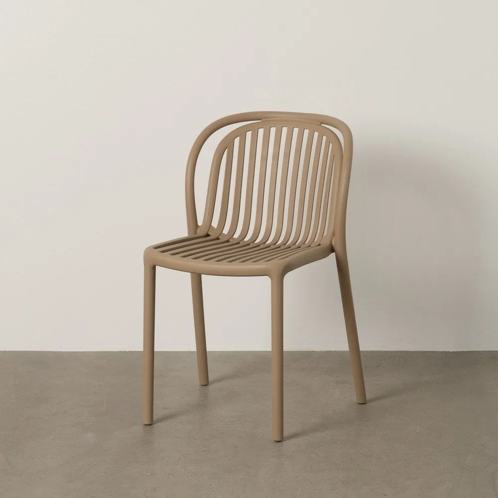 Béžová plastová jedálenská stolička Alia – Ixia