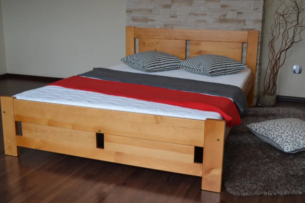 MPE, KLÁRA 140x200 posteľ z masívneho dreva, dekor borovice, jelša, dub, orech