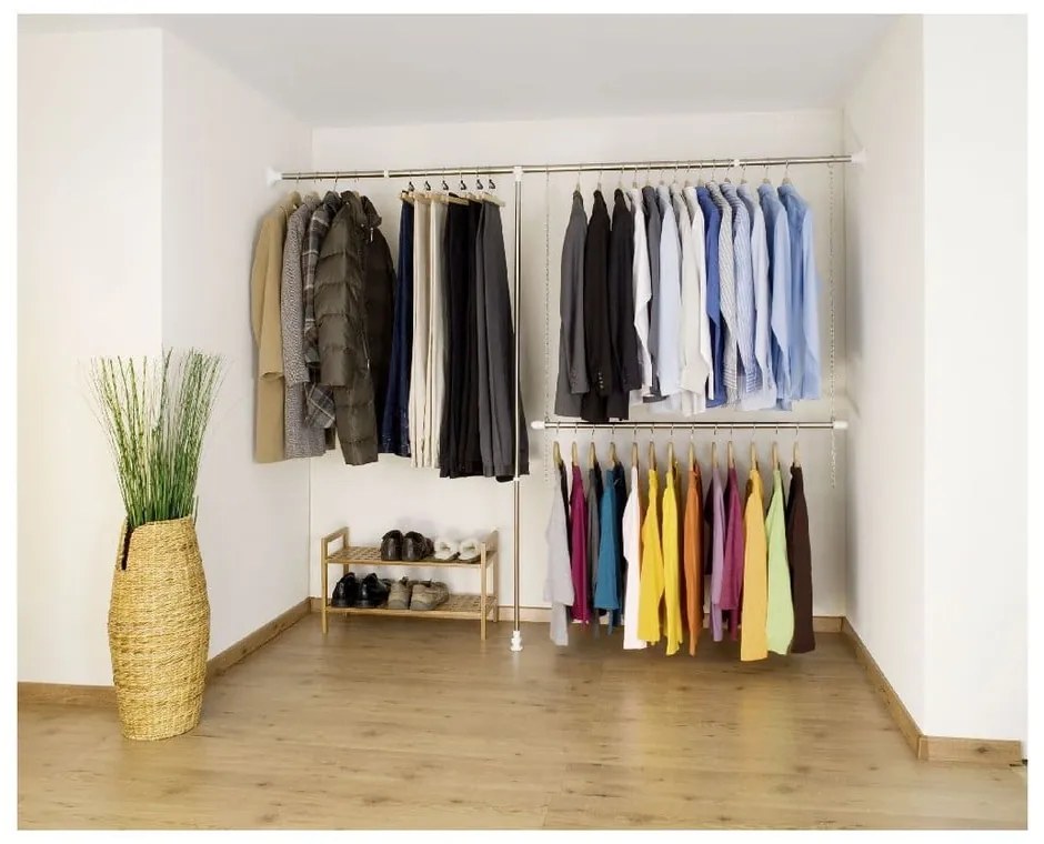 Kovový teleskopický stojan na oblečenie v striebornej farbe Garment – Wenko