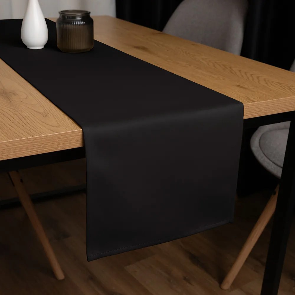 Biante Dekoračný behúň na stôl BKU-116 Čierny 35x120 cm