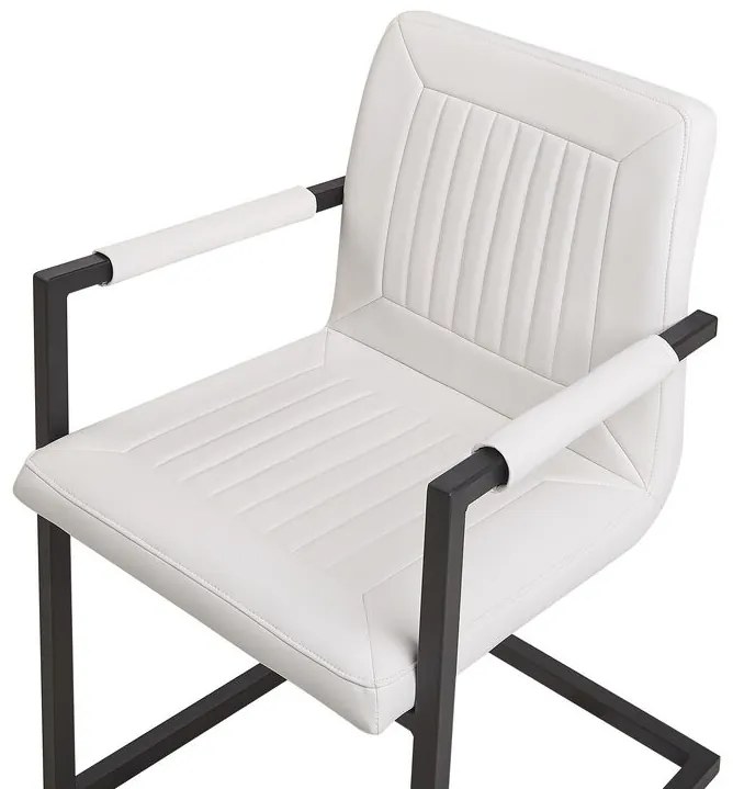 Set 2 ks. jedálenských stoličiek BOLENDE (krémová). Vlastná spoľahlivá doprava až k Vám domov. 1023600