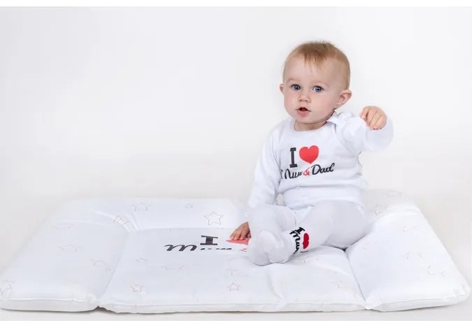 Prebaľovacia podložka New Baby I love Mum and Dad biela 80x50cm