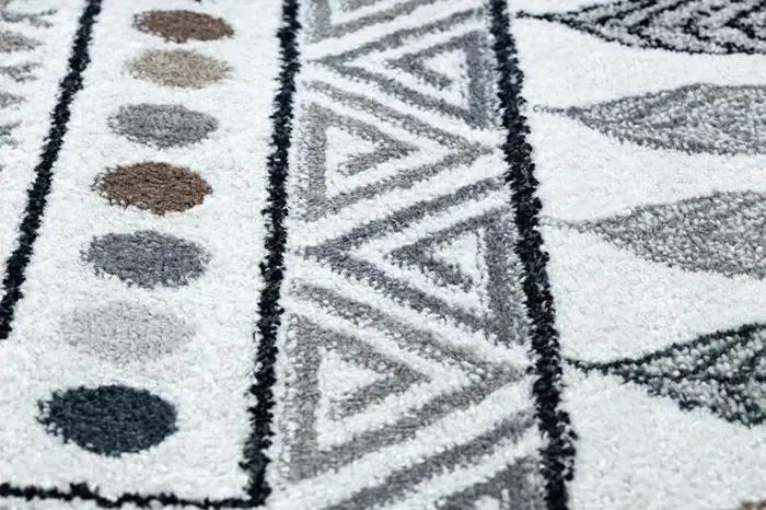 Detský koberec FUN - Indián Veľkosť: 200x290cm