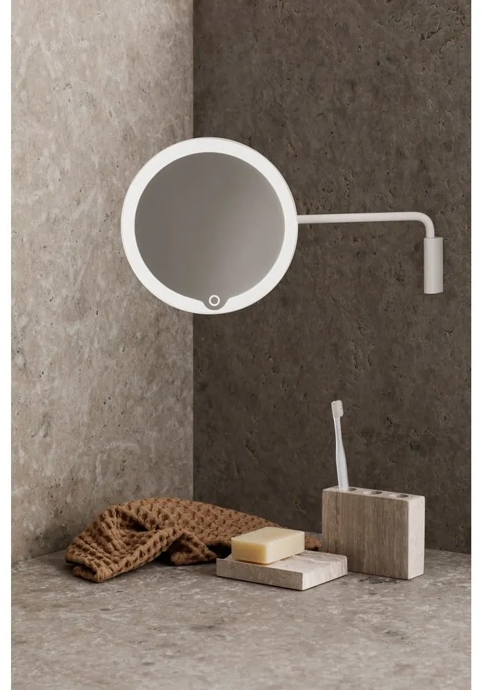 Nástenné/kozmetické zrkadlo s osvetlením/zväčšovacie (5x) ø 20 cm Modo – Blomus