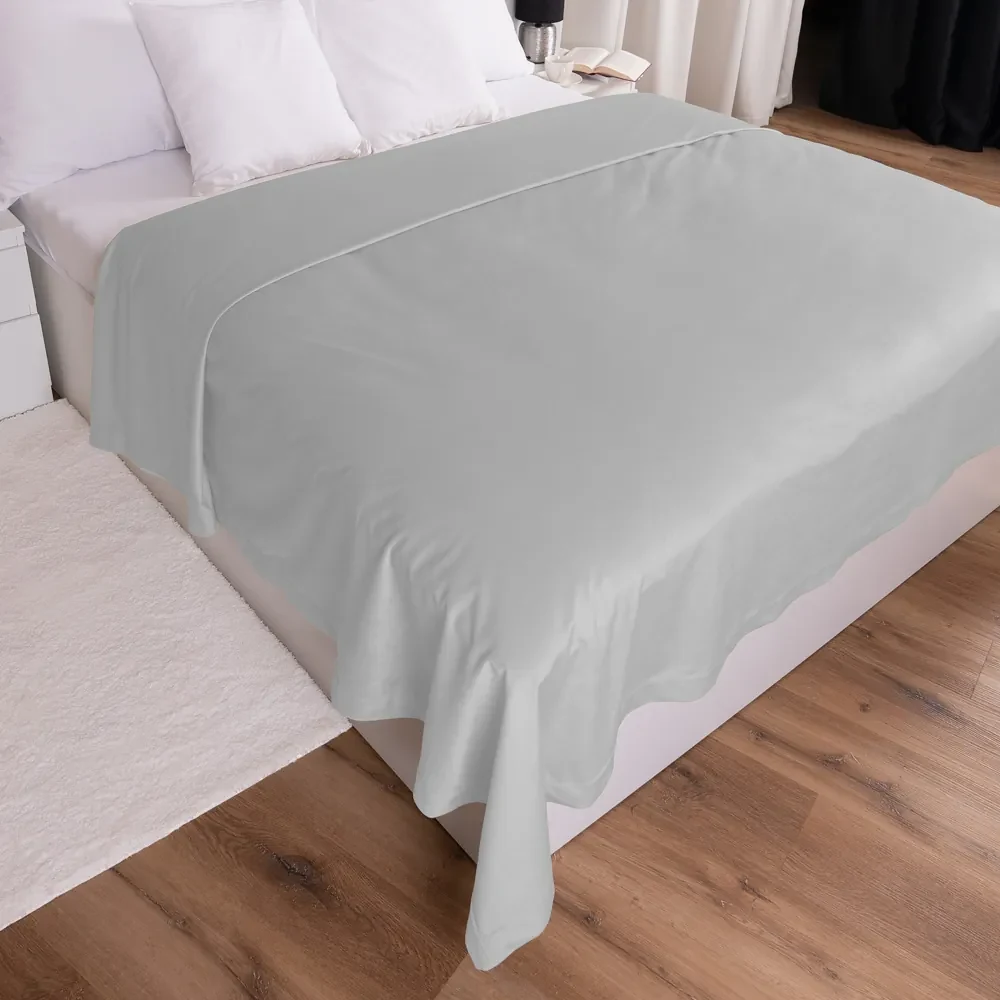 Biante Zamatový prehoz na posteľ Velvet Prémium SVP-027 Svetlo sivý 220x240 cm