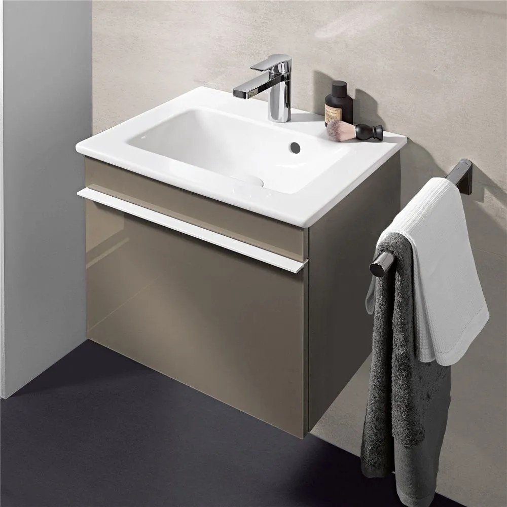 VILLEROY &amp; BOCH Venticello závesné umývadielko s otvorom, s prepadom, 500 x 420 mm, biela alpská, s povrchom CeramicPlus, 412450R1