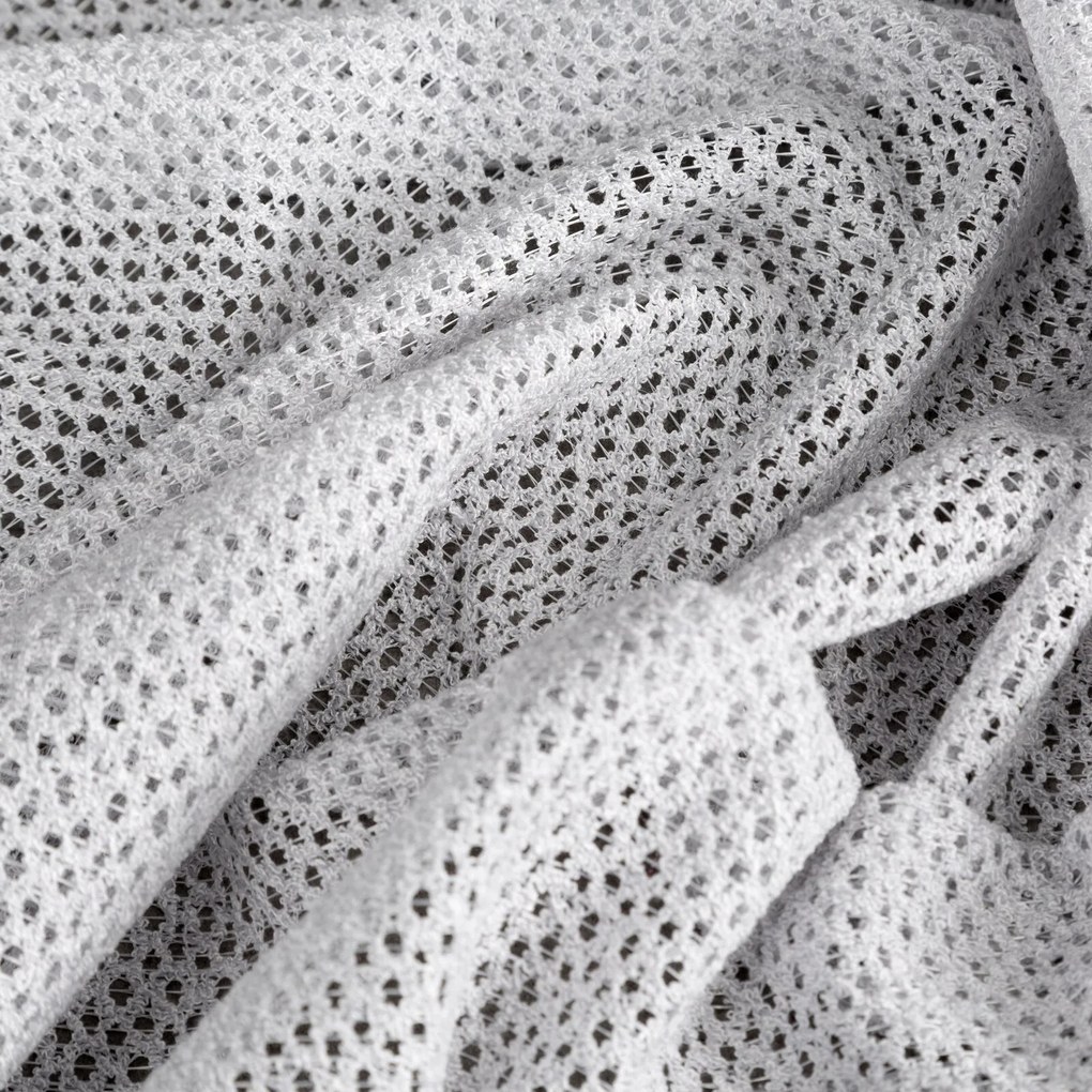 ZÁVES NA PÁSKE ALEKSA140X270 CM STRIEBORNÁ