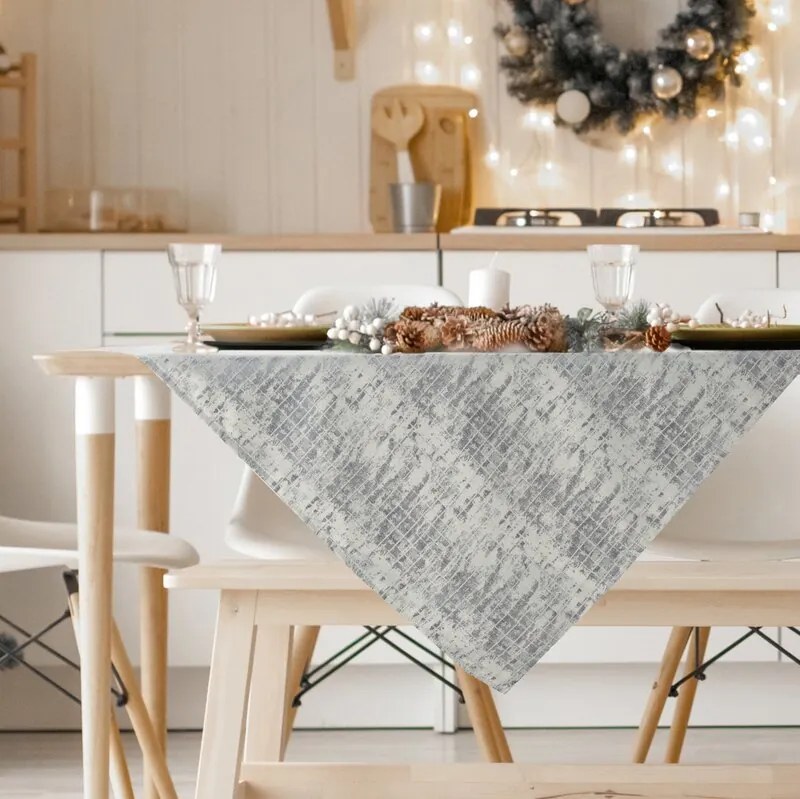 OBRUS ALINA 140 X 220 CM STRIEBORNÝ