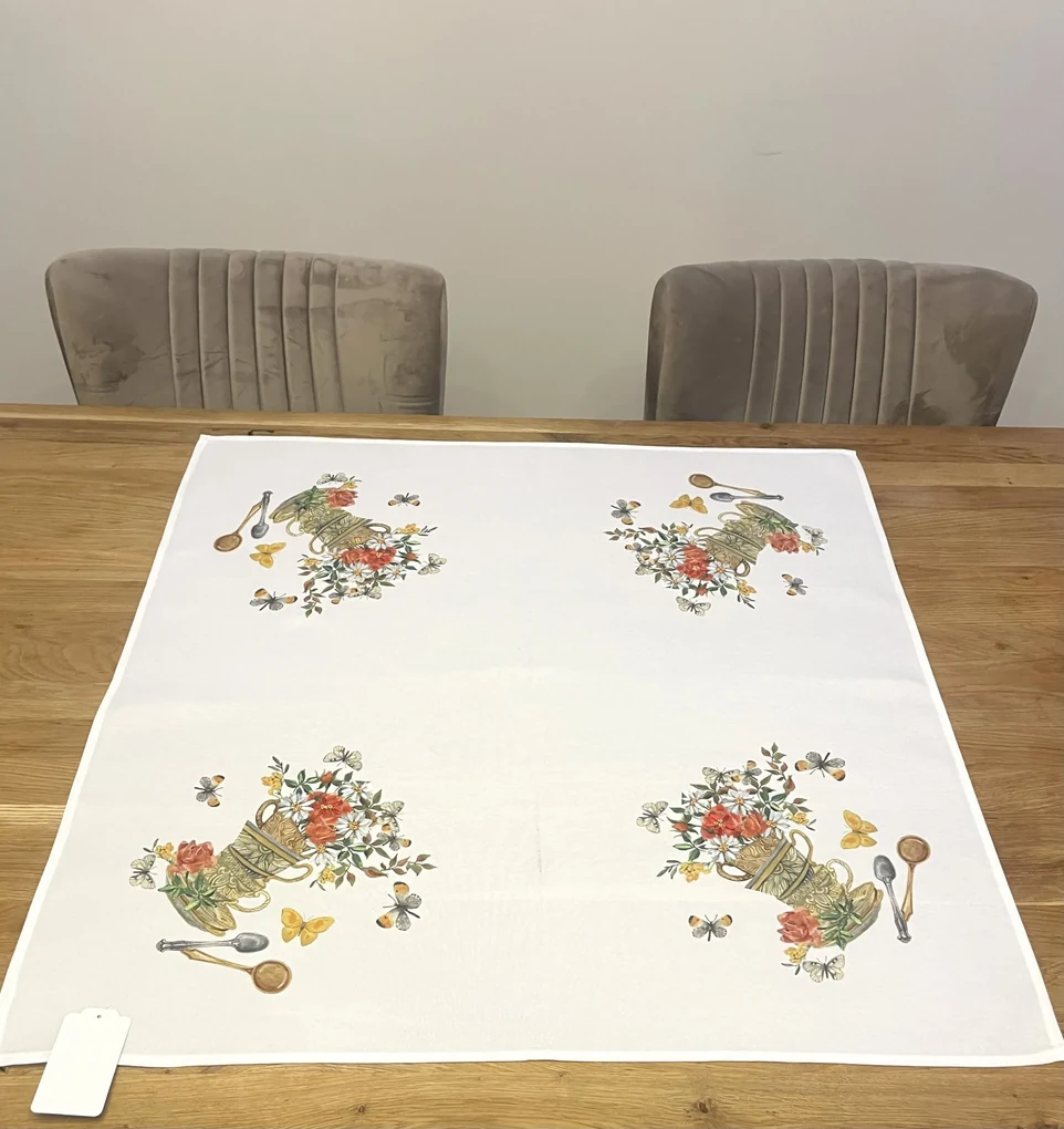 Vyšívaný obrus štvorec hnedé kvety 85x85 cm TiaHome