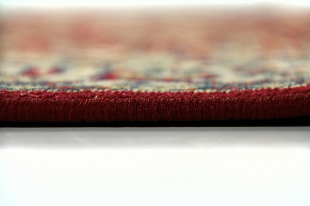 Kusový koberec SOLID 55 CPC, 133x200, červená, chodba / predsieň, Sintelon