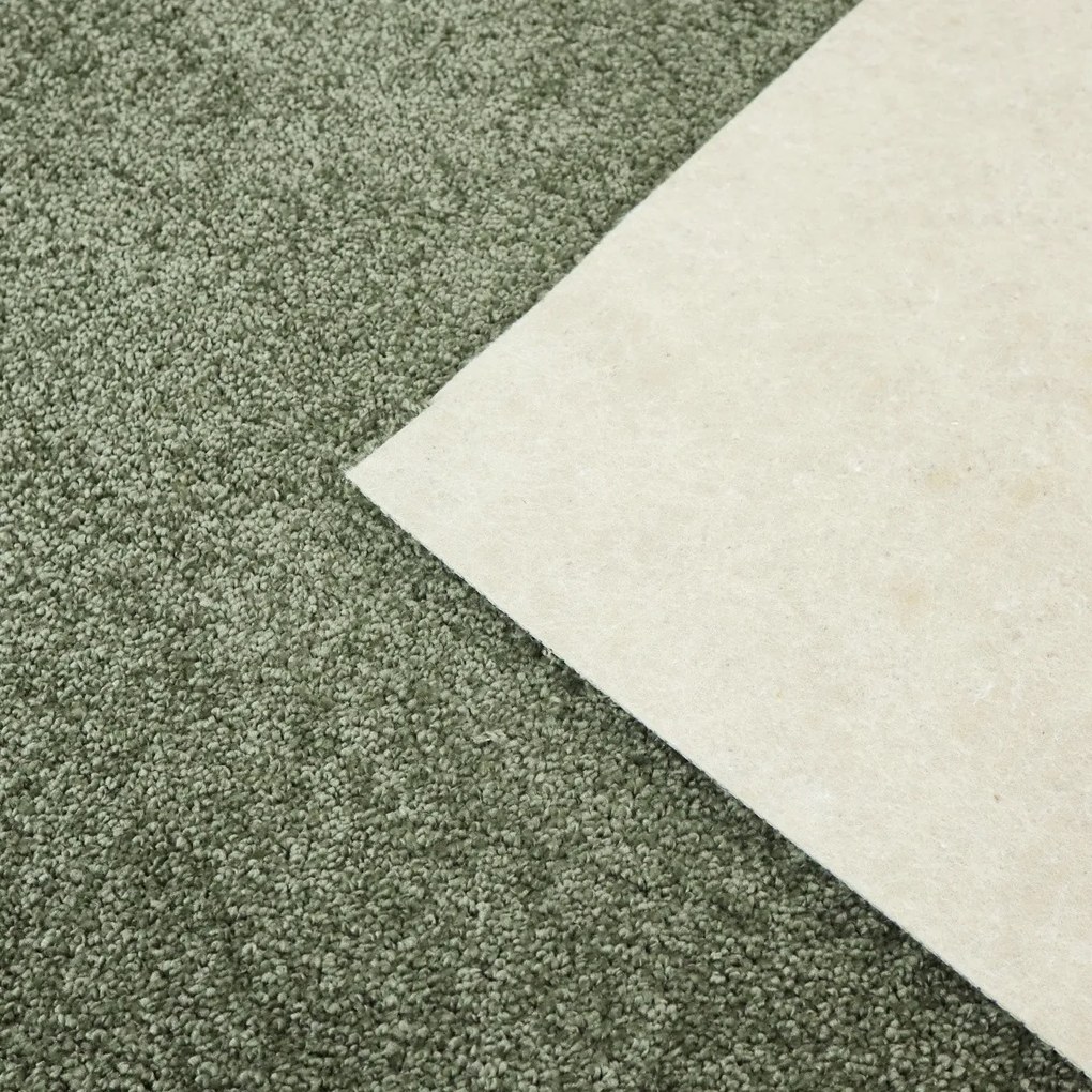 Metrážny koberec Velur Ultra olivový, na mieru, šíře 4m, zelená, filc, kancelária, AladinWorld Expres