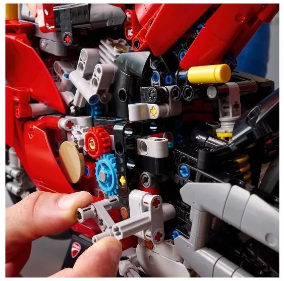 Lego® Technic 42202 Motocykel Ducati Panigale V4 S (100396901)