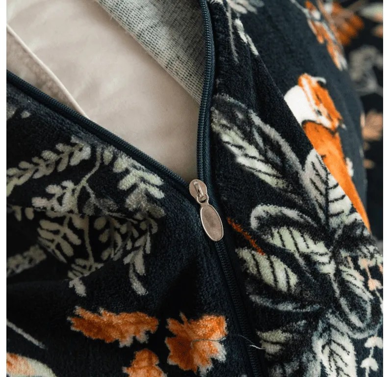 Sada 2ks mikroplyšových obliečok THE FOX AND THE HARE tmavozelené + obliečka mikroplyš SOFT 180x200 cm biele, dvojlôžko