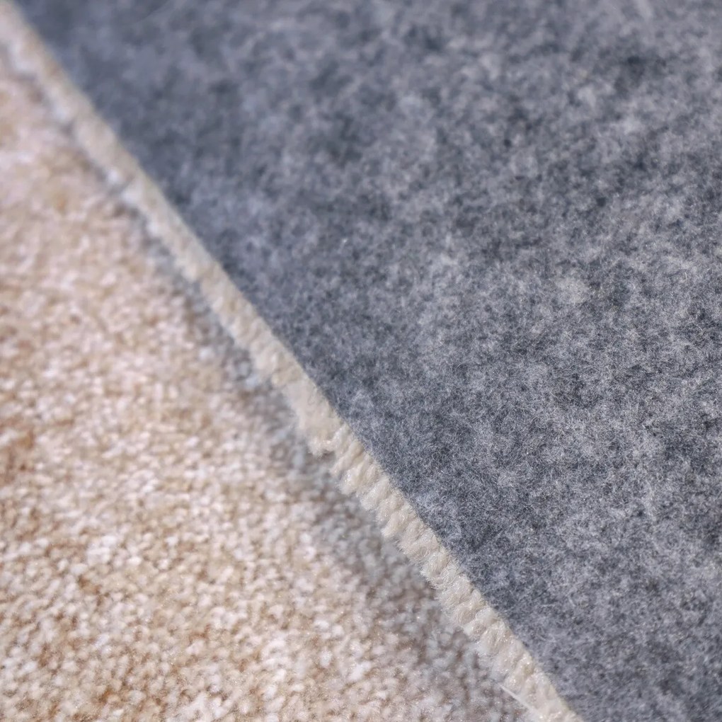 Koberec metráž Serenade 103, na mieru, šíře 3m,4m,5m, béžová, filc, kuchyňa, ITC