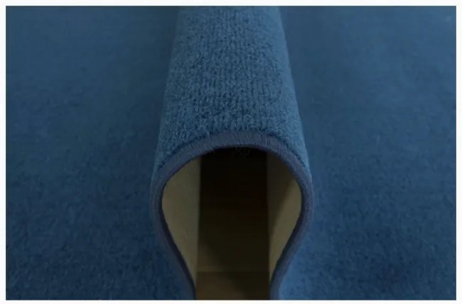 Metrážny koberec Spirit-twist 82 modrý