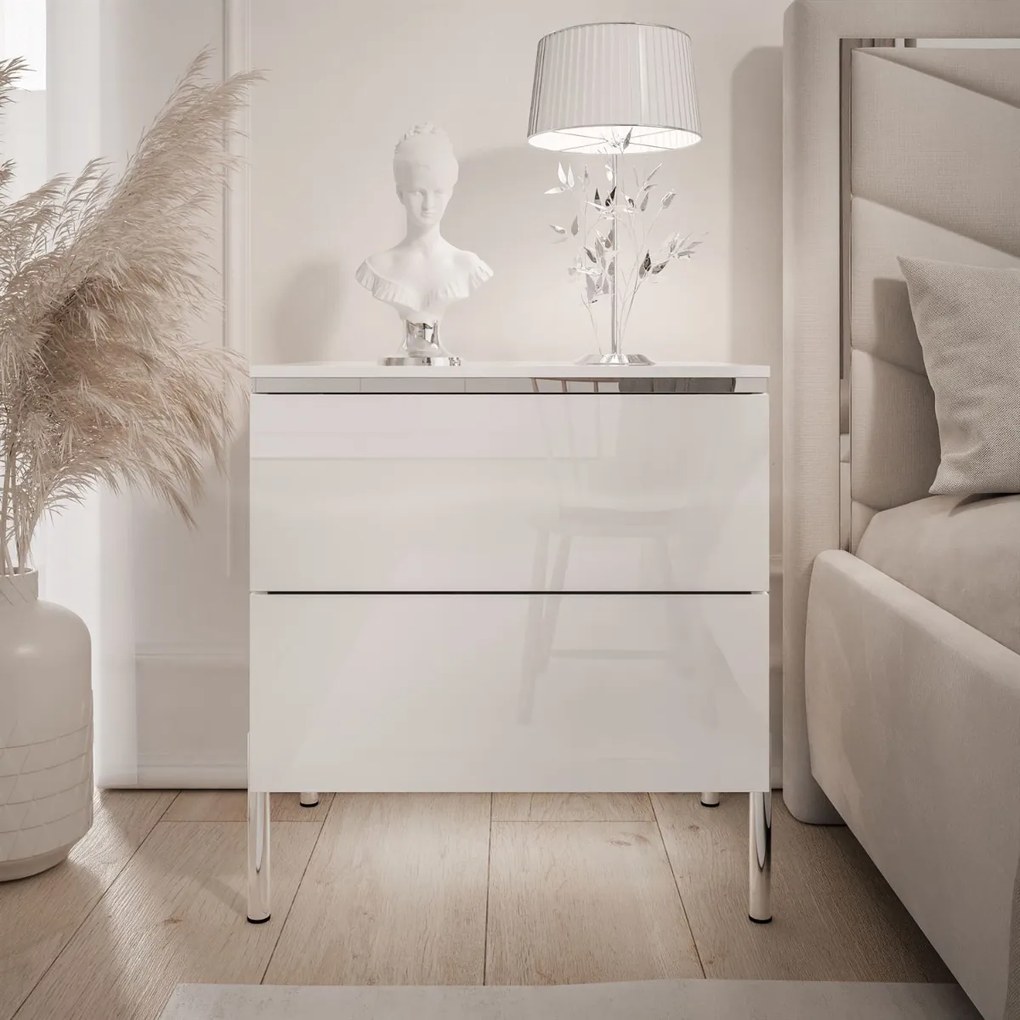 NOČNÝ STOLÍK NESSIE 2 BIELY LESK + STRIEBORNÝ NOŽIČKY 14 cm LED