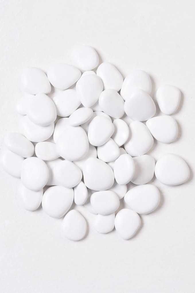 Dekoračné kamene COSTA, 20-40 mm, plast, biela