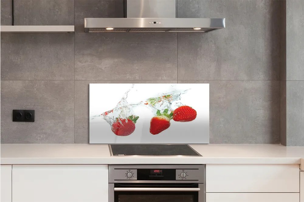 Sklenený obklad do kuchyne Water Strawberry biele pozadie 120x60 cm