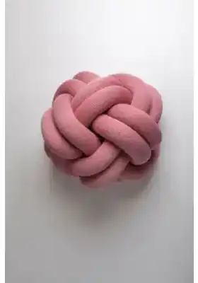 Dekoračný vankúš Knot Dusty Pink Design House Stockholm | BIANO
