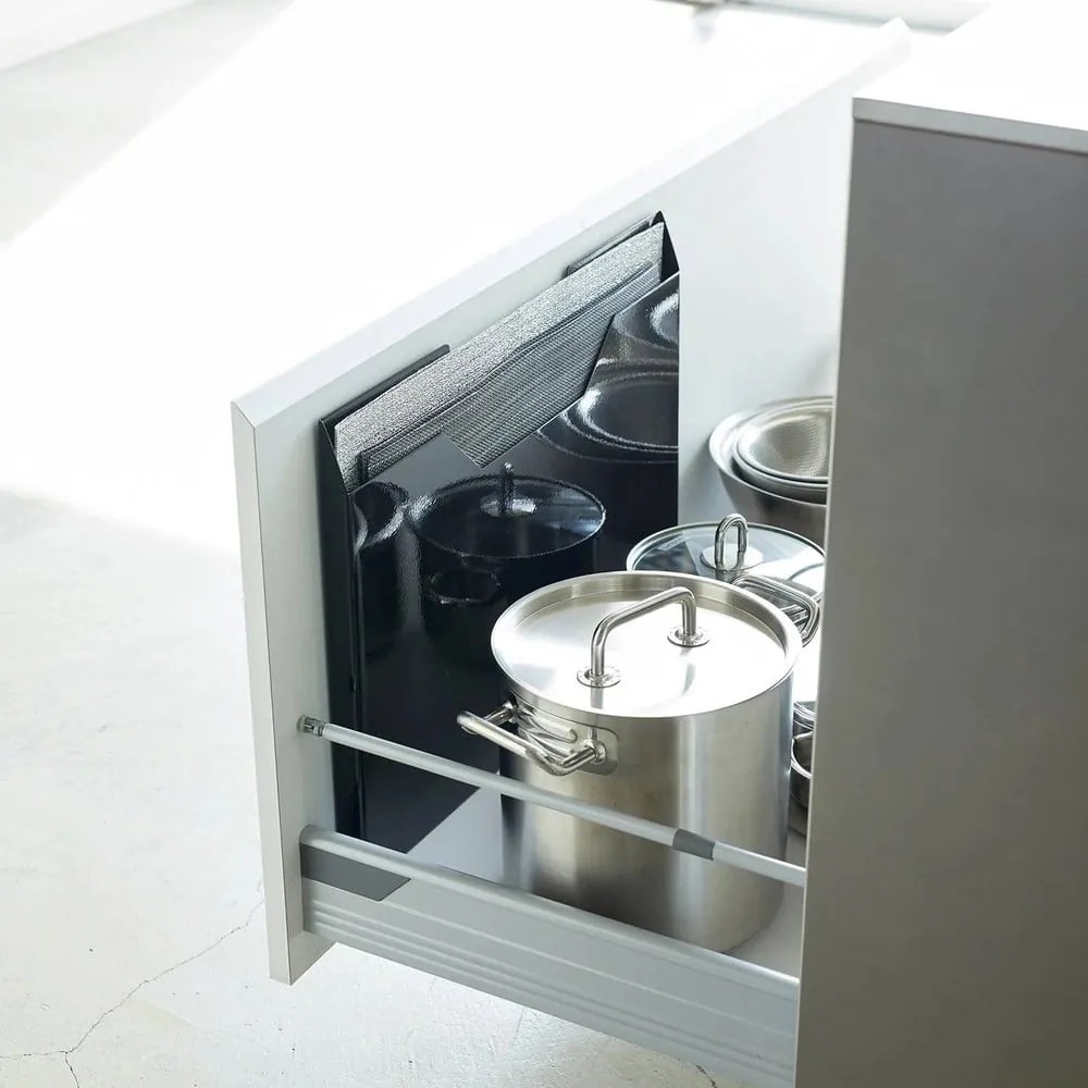 Kovové Puzdro na prestieranie bez vŕtania Tower – YAMAZAKI