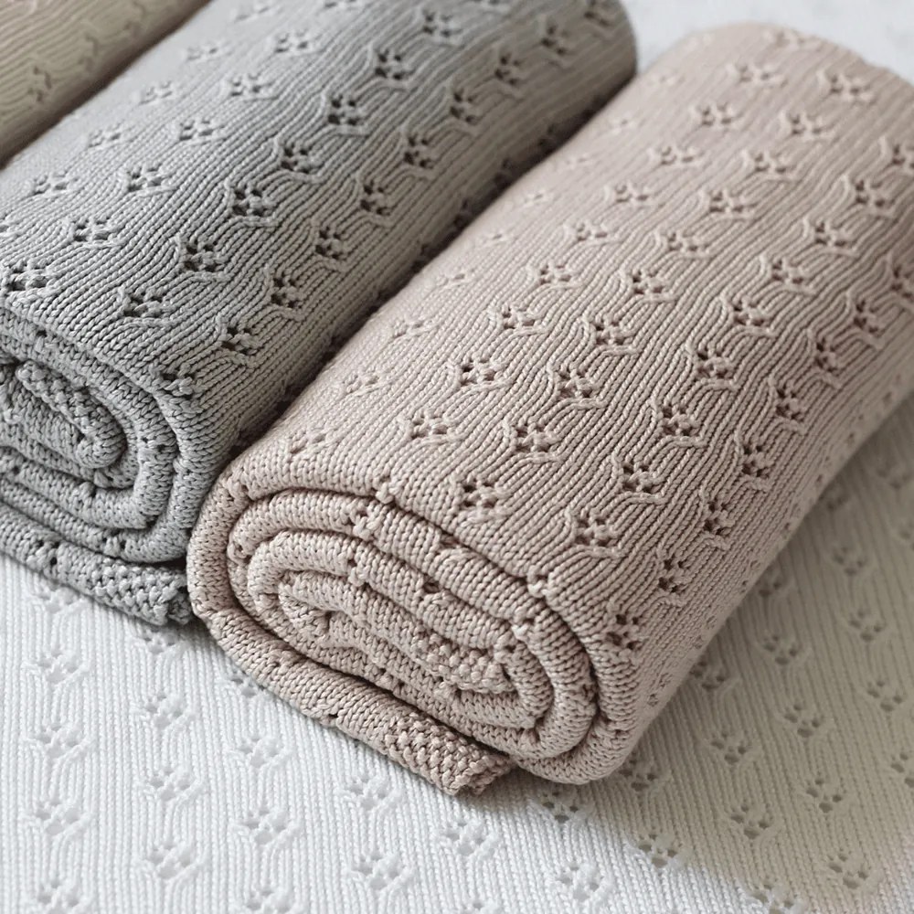 Bambusová prikrivka púdrovo ružová 80×100 cm