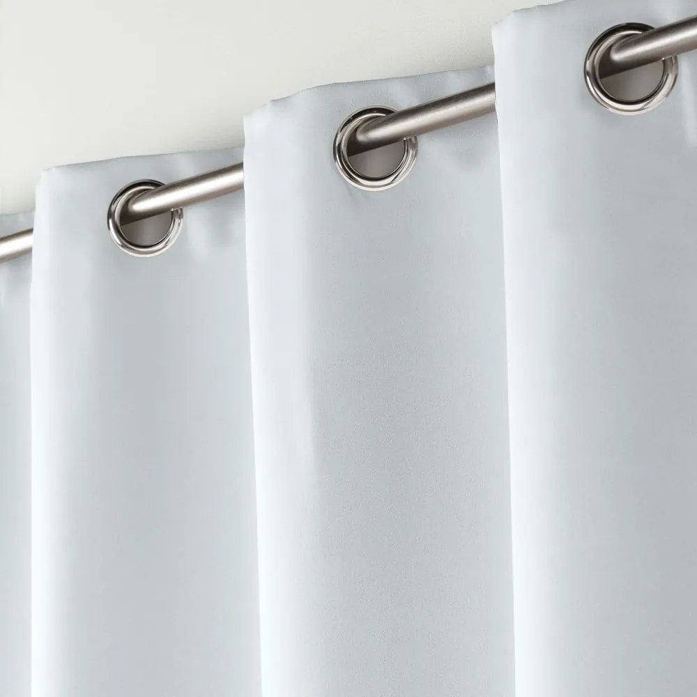 Biely zatemňovací záves 135x180 cm Occult – douceur d'intérieur