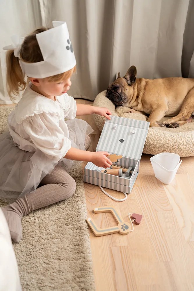 Jabadabado drevený detský veterinárny kufrík so stetoskopom a magnetickým uzáverom