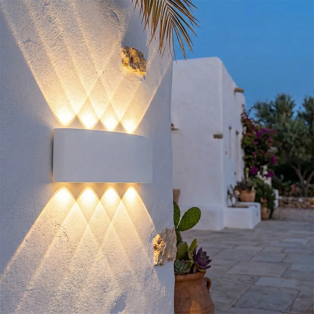 Vonkajšia nástenná lampa biela vrátane LED 10-svetlo IP54 - Silly