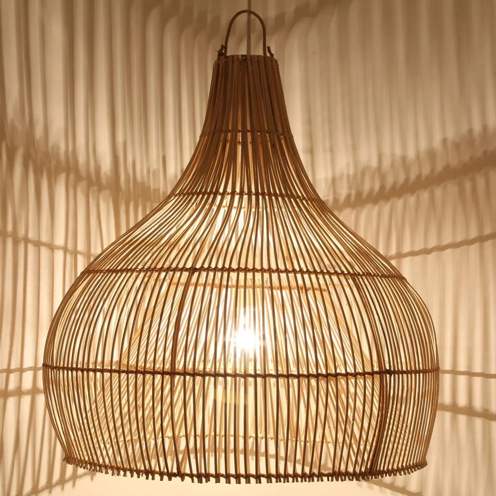 Ratanová lampa Elia stredná
