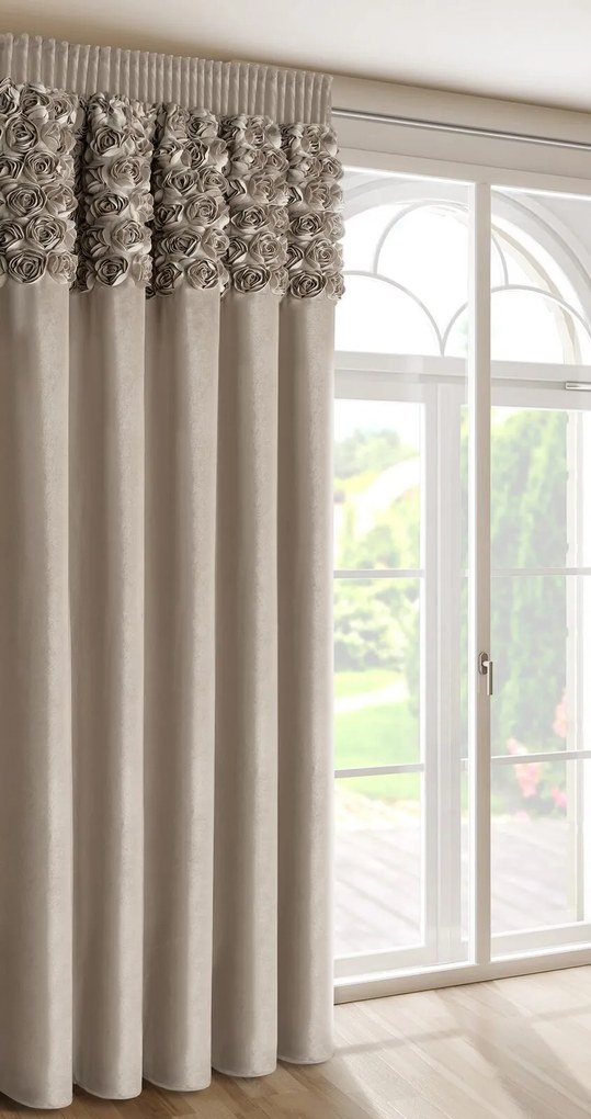 ZATEMŇOVACÍ ZÁVES NA PÁSKE EVA MINGE ROSES13 140X270 CM TMAVOBÉŽOVÁ