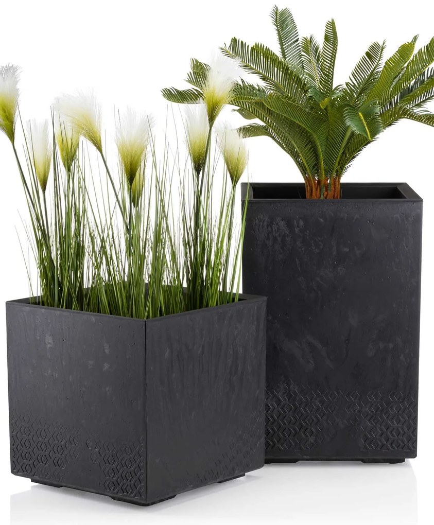 PLASTOVÝ KVETINÁČ NA KOLIESKACH BETONIQUE 40X40 CM IMITÁCIA BETÓNU ČIERNA