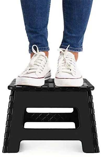 Skladacia stolička AMIGO čierna veľkosť M